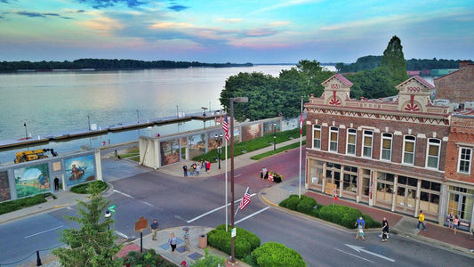 "STITCHED FULL O' FUN" DAY TRIP PADUCAH, KY - MAY 16